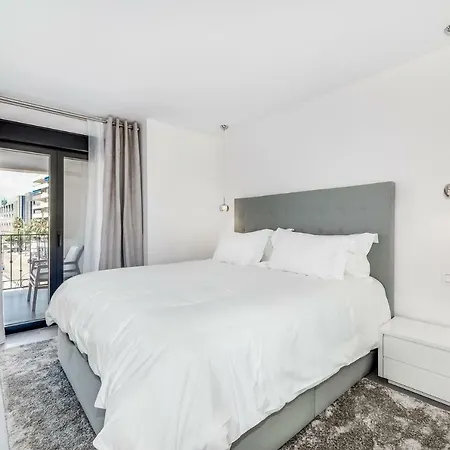 By Riva - Luxurious, Exclusive 2 Bedroom Apt Inside Puerto Banus Marbella Exterior photo